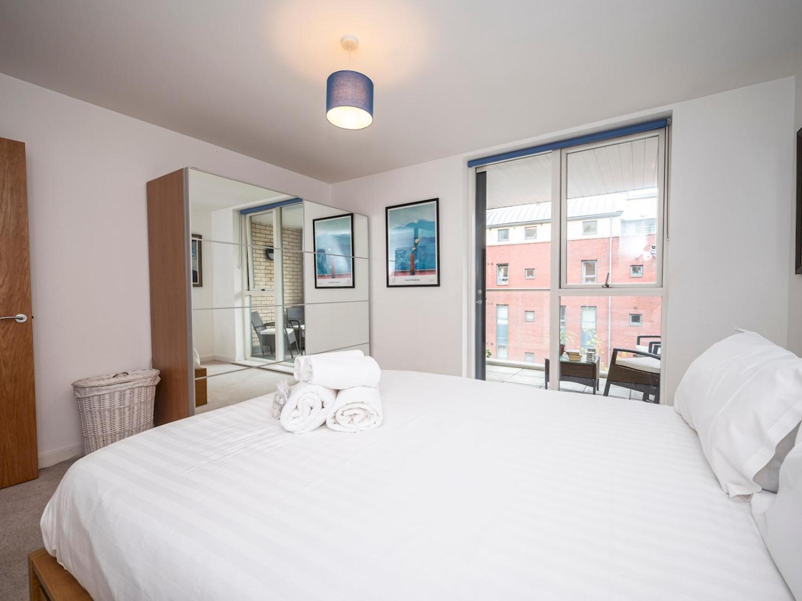 London Apartment Near Tower Bridge And Tube Pass The Keys Екстериор снимка