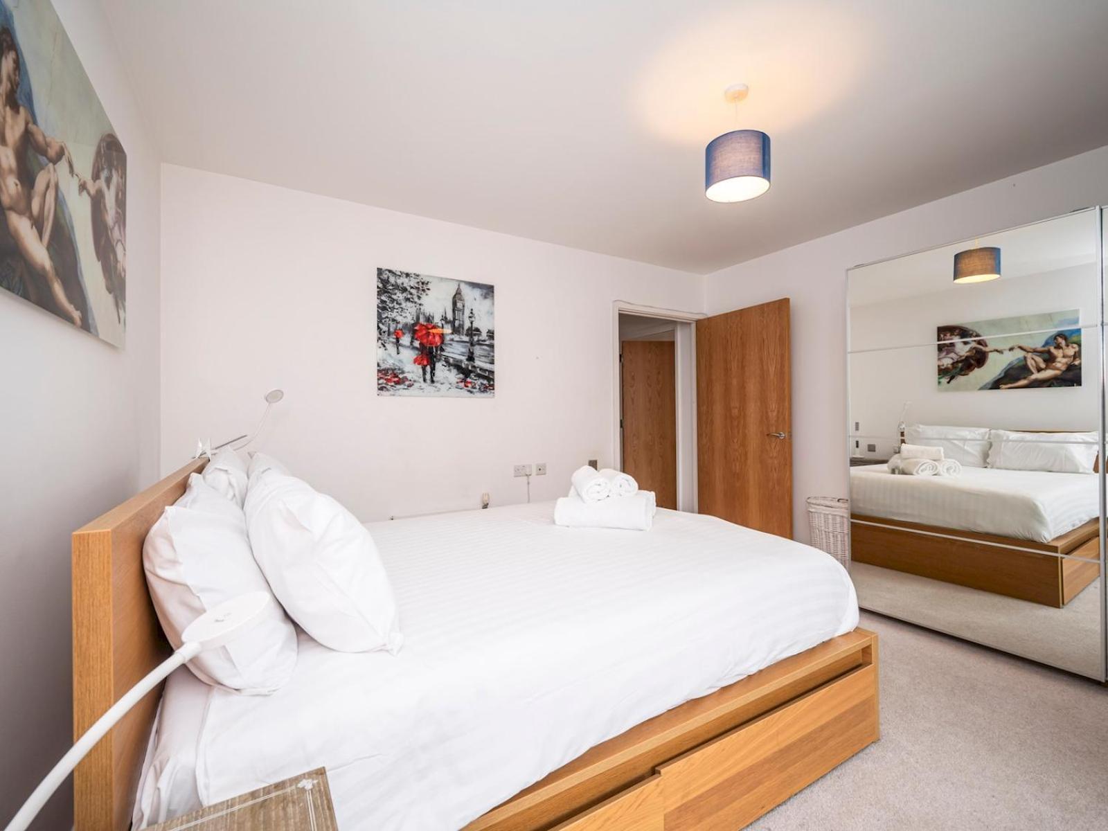 London Apartment Near Tower Bridge And Tube Pass The Keys Екстериор снимка