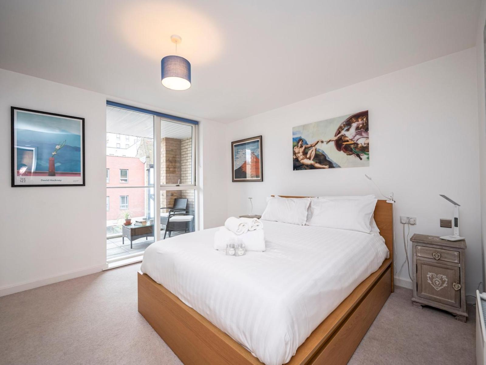 London Apartment Near Tower Bridge And Tube Pass The Keys Екстериор снимка